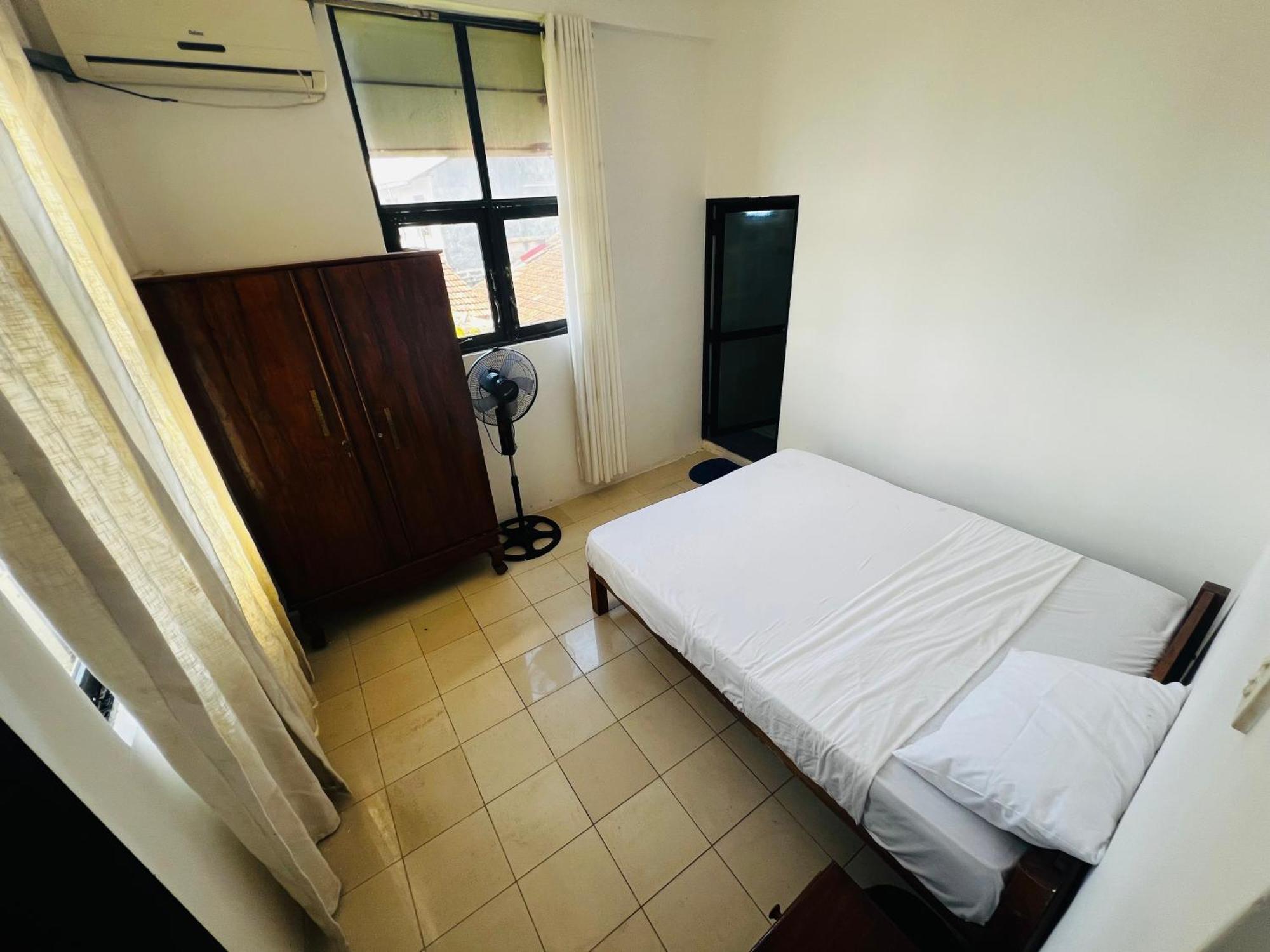 Ramlyn Guesthouse & Restaurant Негомбо Екстериор снимка